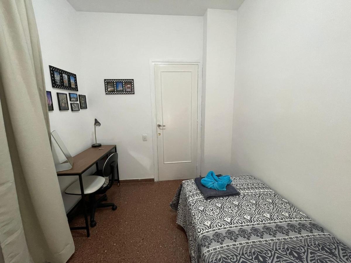 Rooms Viladomat Барселона Екстериор снимка