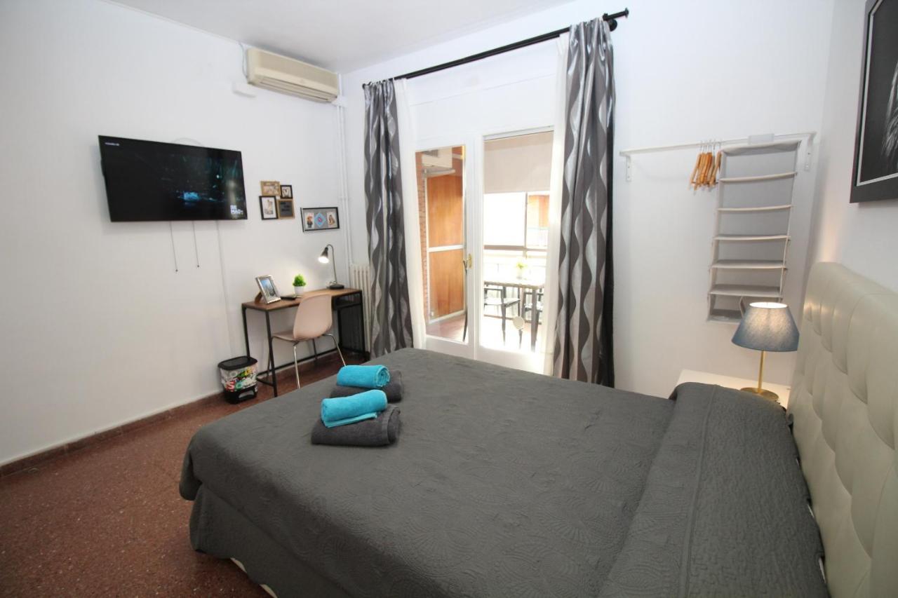 Rooms Viladomat Барселона Екстериор снимка