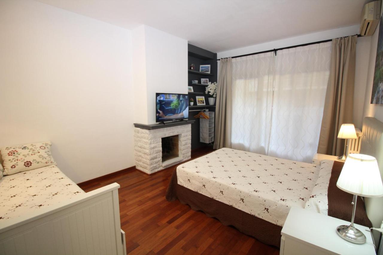 Rooms Viladomat Барселона Екстериор снимка