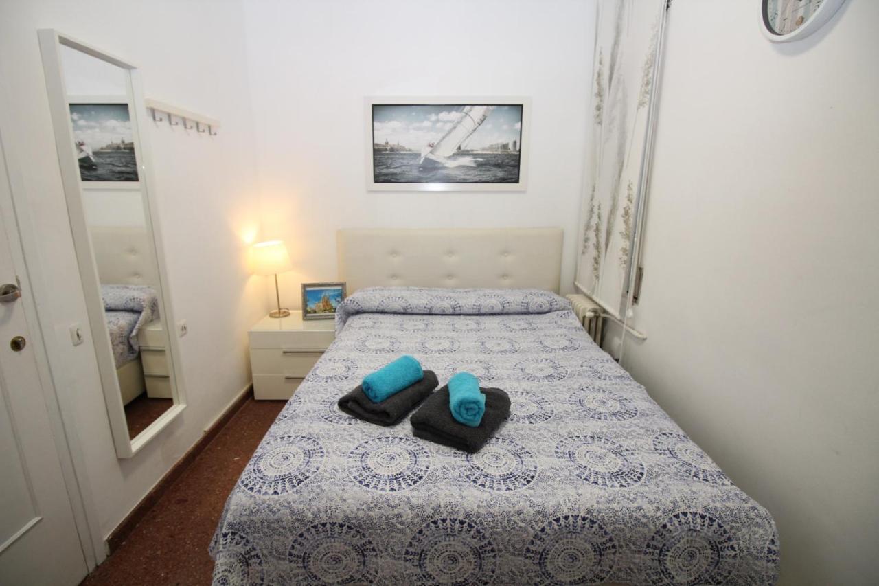 Rooms Viladomat Барселона Екстериор снимка