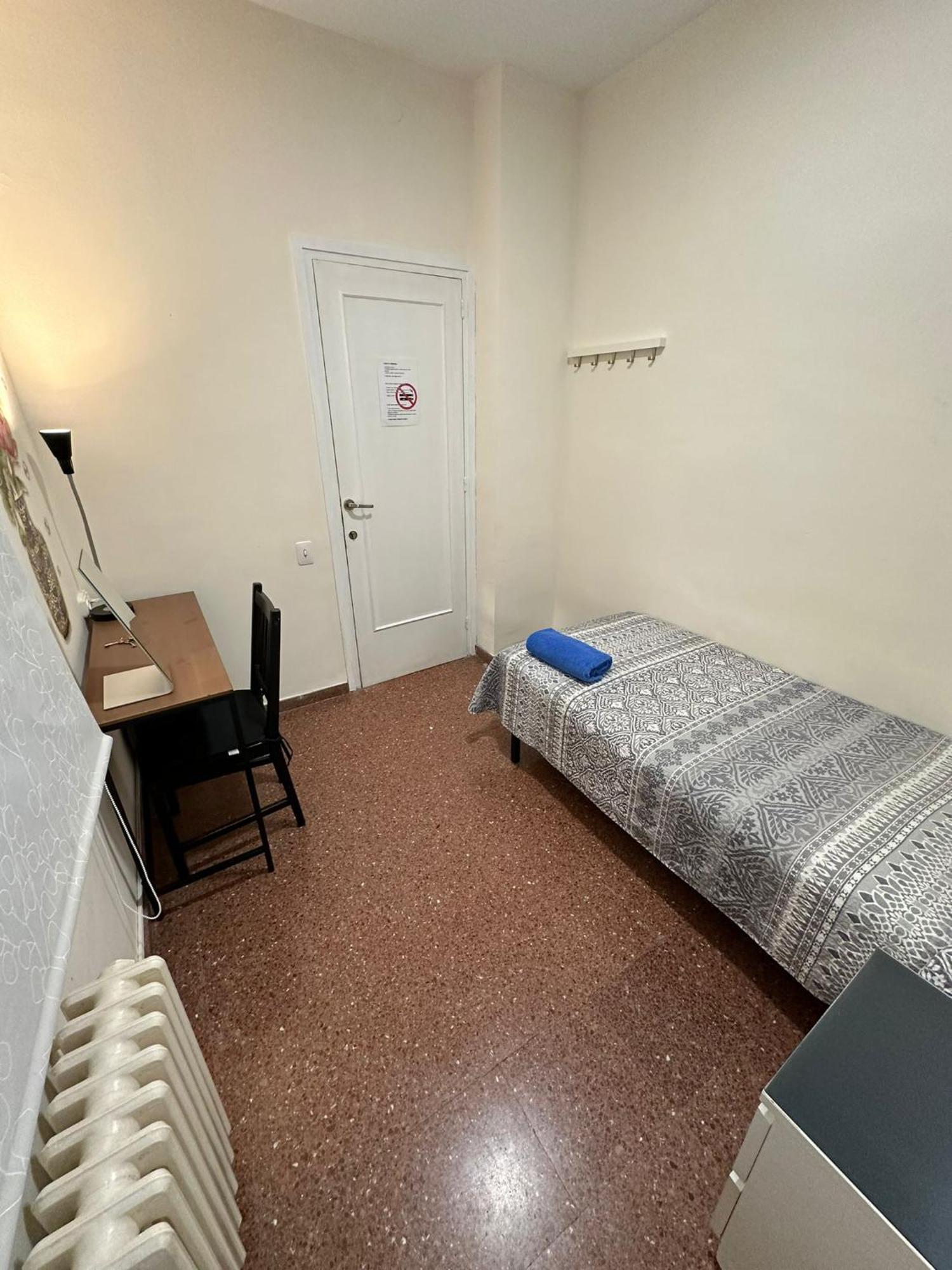 Rooms Viladomat Барселона Екстериор снимка