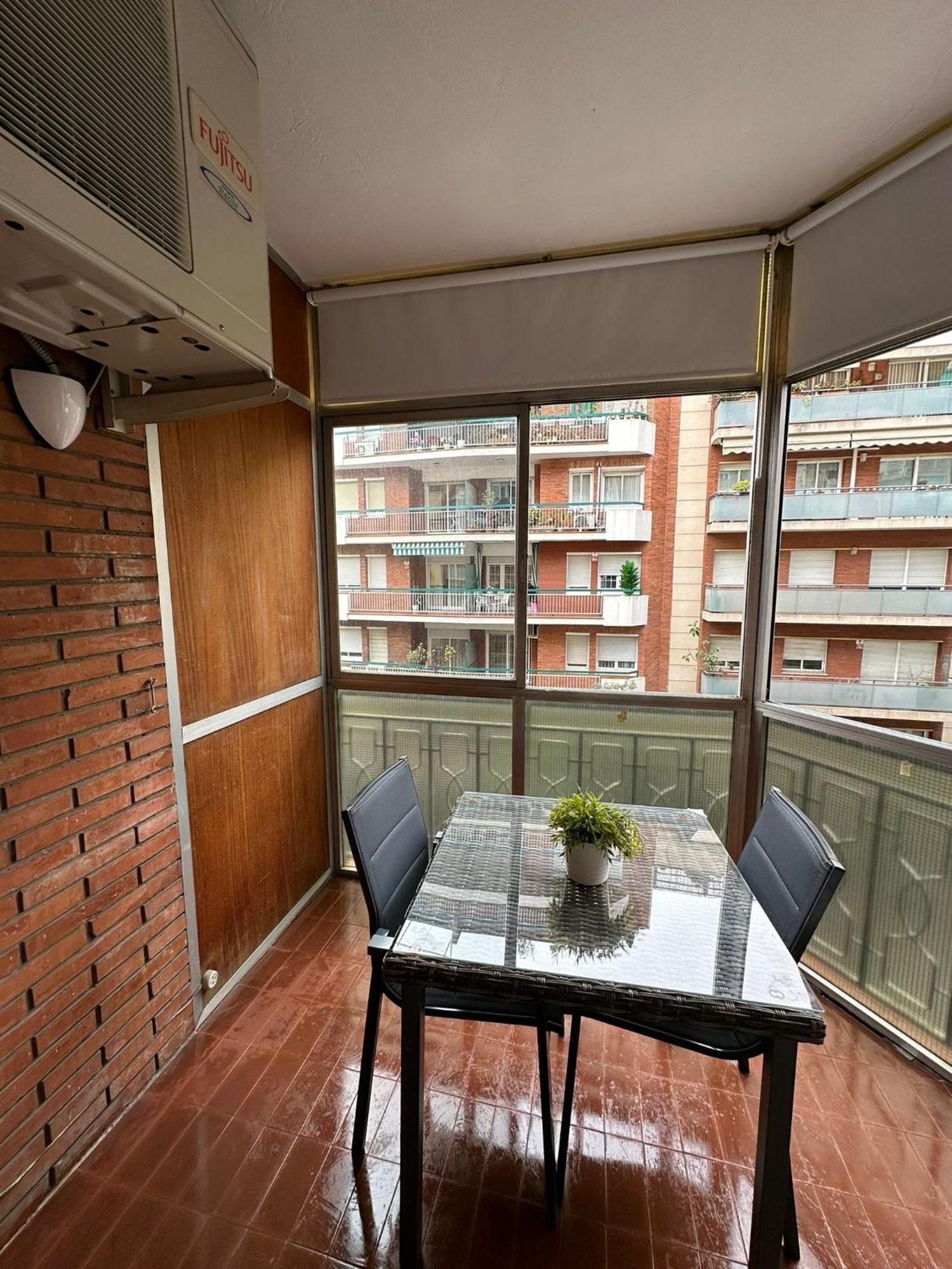 Rooms Viladomat Барселона Екстериор снимка